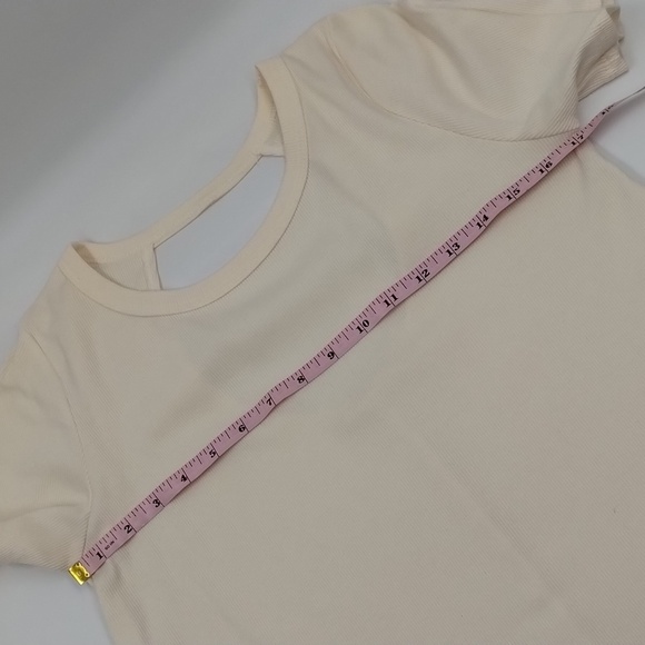 Victoria + Sophia cream ribbed cotton dress size medium circle opening in back - Picture 6 of 10